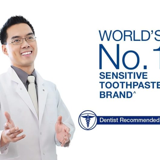 Sensodyne Repair and Protect Toothbrush 3s